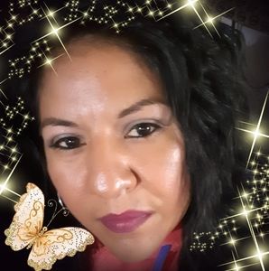 Meet your Posher, Lupita